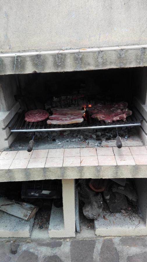 Villa Dettori 산테오도로 외부 사진