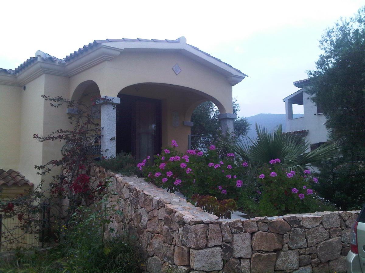 Villa Dettori 산테오도로 외부 사진